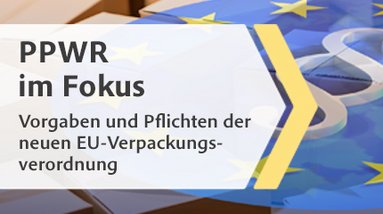 Banner zeigt Kartons und eine leicht transparente Europaflagge und einem Paragraphen-Symbol.